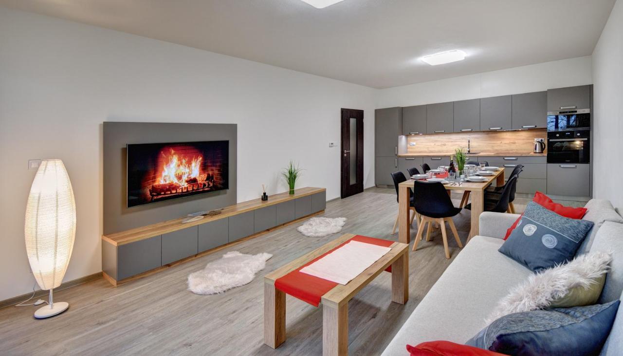 Apartmany Sunny Lipno Lipno nad Vltavou Eksteriør billede